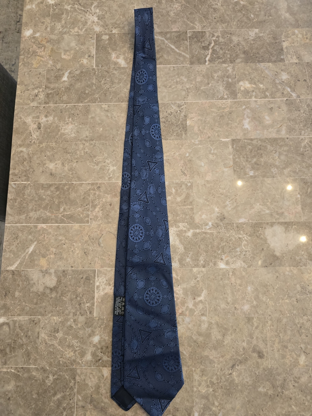 CHANEL Blue Vintage Tie